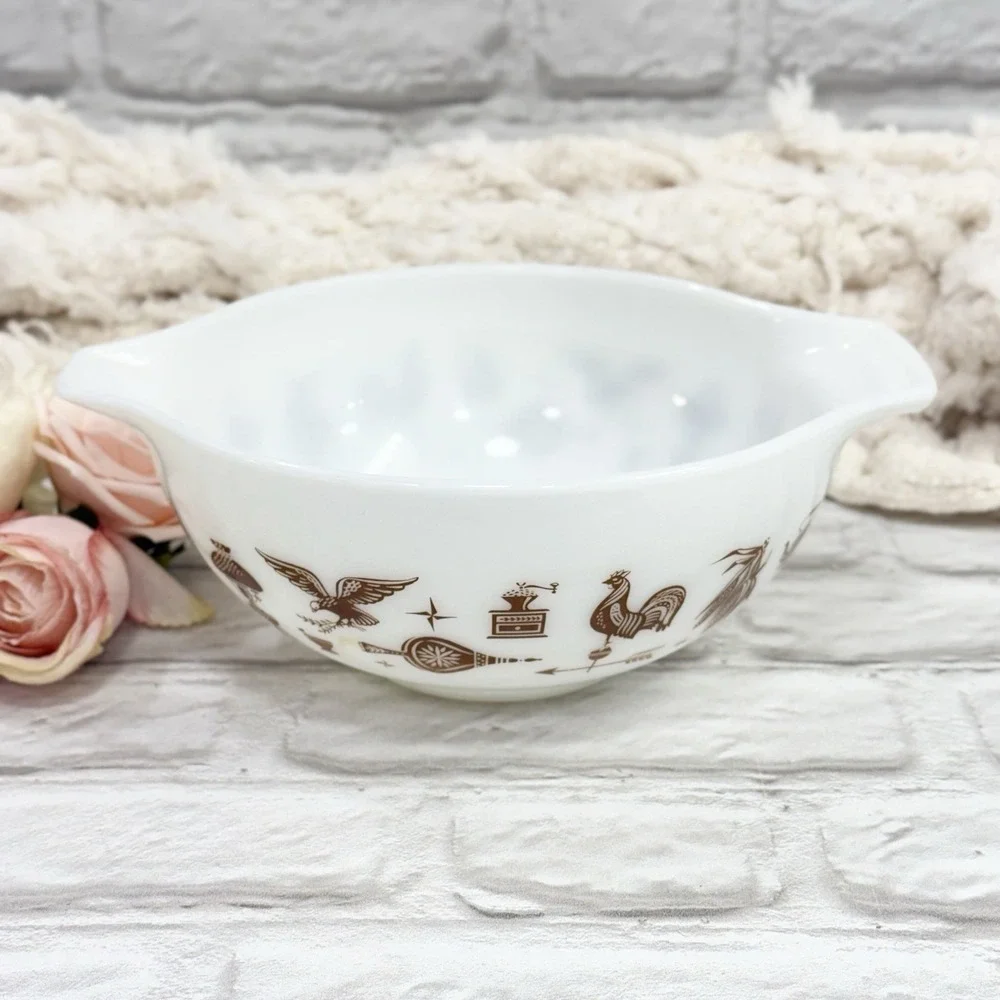 Vintage Pyrex 